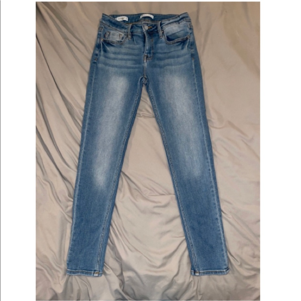 Vigoss Thompson Tomboy Denim